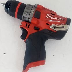 Milwaukee Fuel M12 Drill Driver