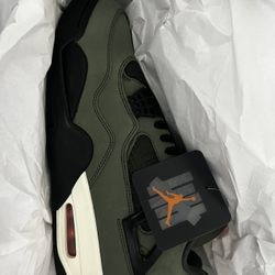 Jordan 4 Undefeated