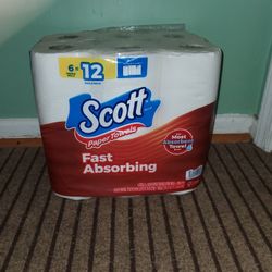 Scoot 6 Rolls Paper Towels 