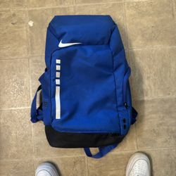 Nike elite bag
