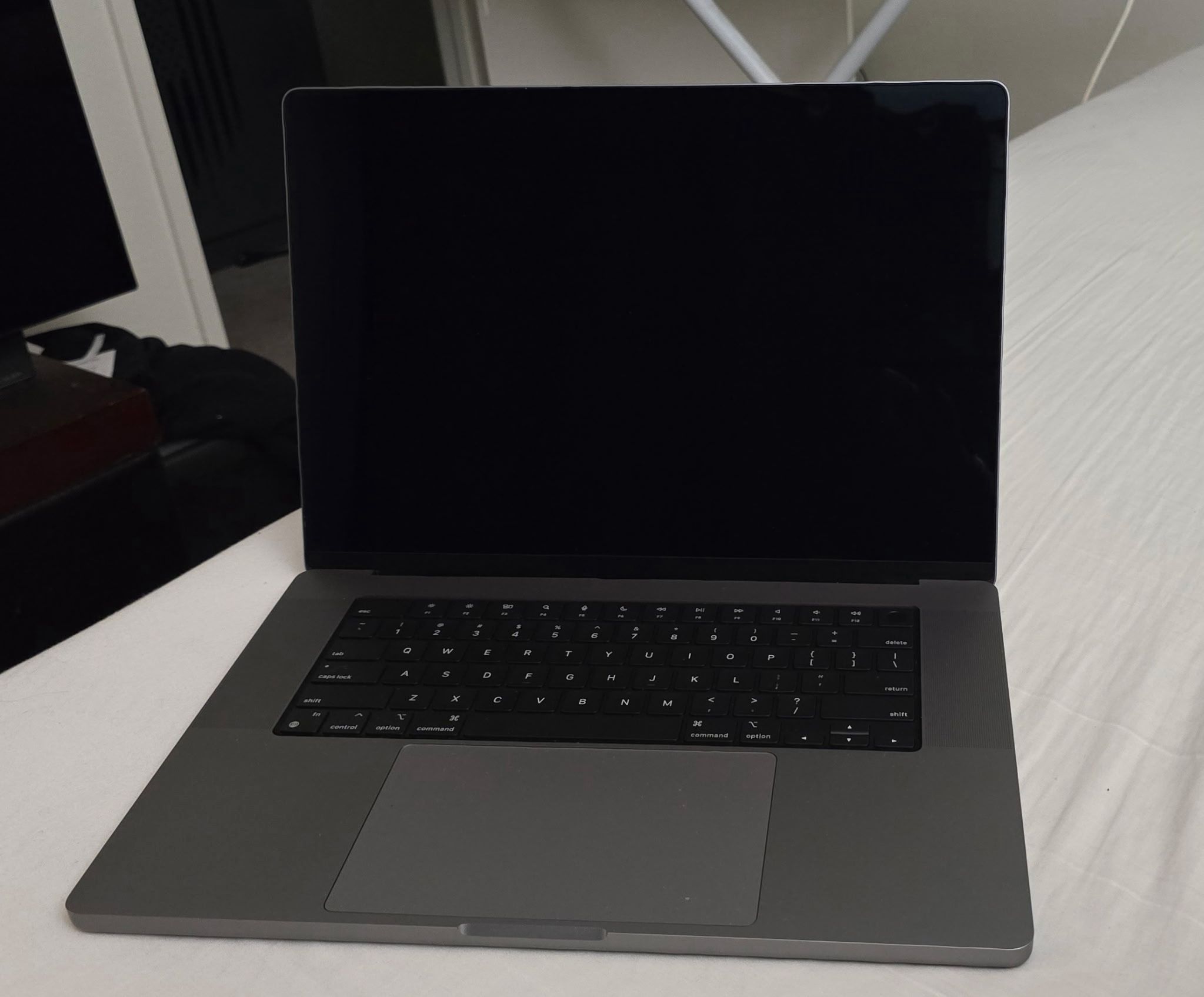 MacBook Pro 16-inch  Model No. A2485