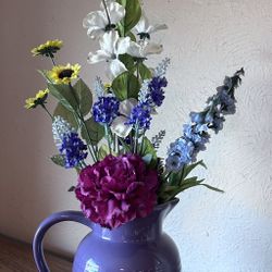 Beautiful Vase and Flower Arrangement 