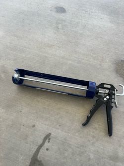 Pistola para caquin es grande