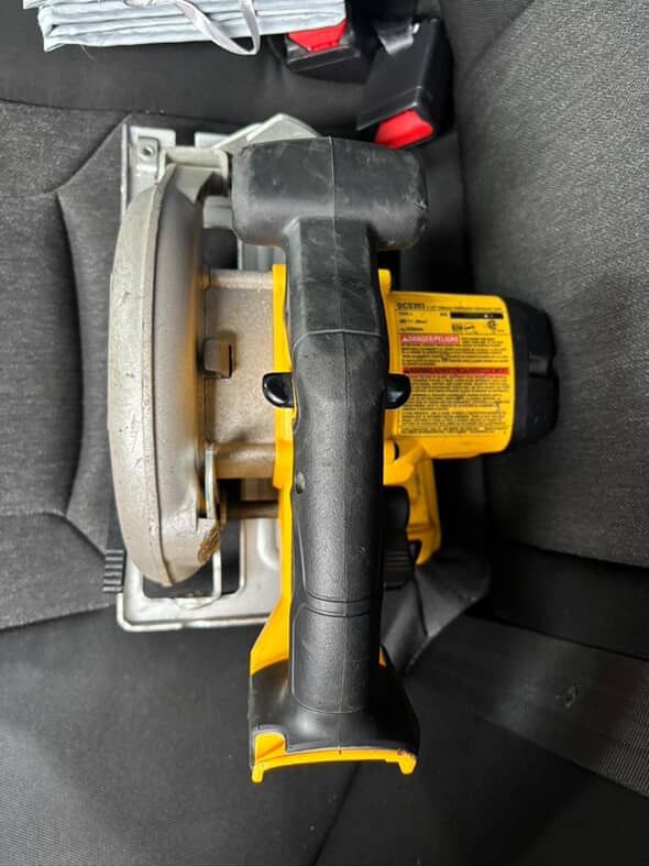 DeWalt 20V MAX 6-1/2 in. Circular Saw