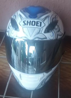 SHOEI HELMET XXS.
