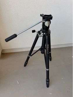 Slik 505QF Tripod