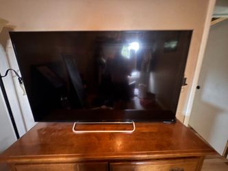 Sony BRAVIA 60” Smart LED TV (KDL-60W630B) – 1080p, 120Hz, Wi-Fi