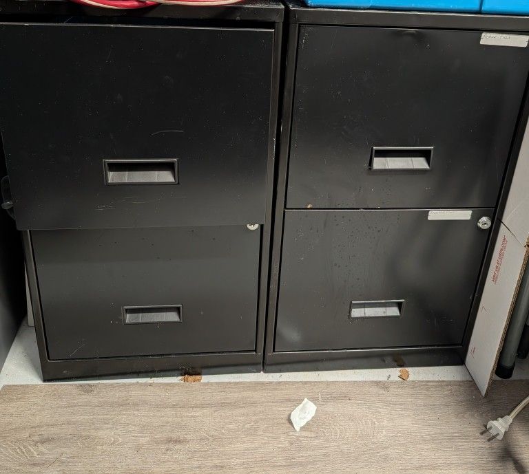 2 Filing Cabinet