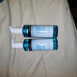 Neutrogena Hydro boost Hydrating Gel Cleanser