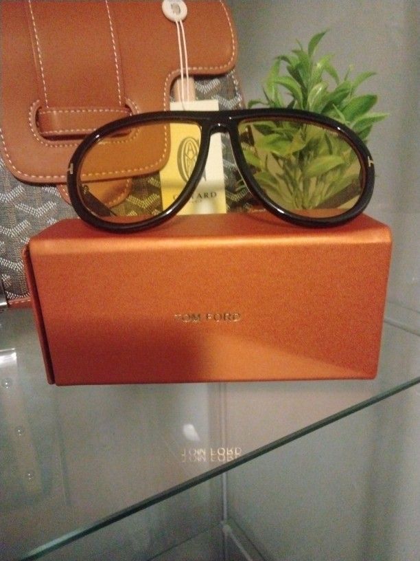 Tom Ford Yellow Tint