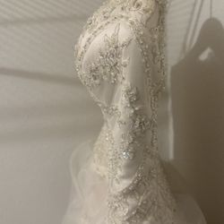 Oleg Cassini Wedding Dress