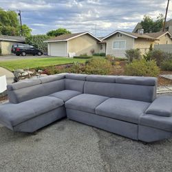 Delivery Available! Gray Sectional Couch Sofa Chaise Foot Rest Ottoman Bed Mattress Futon Pull Out. Good condition. Gently used, shows normal signs of