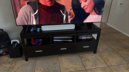 Tv stand