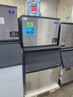 Like New ✨️Manitowoc Indigo NXT 680 lbs Commercial Ice Machine with Bin