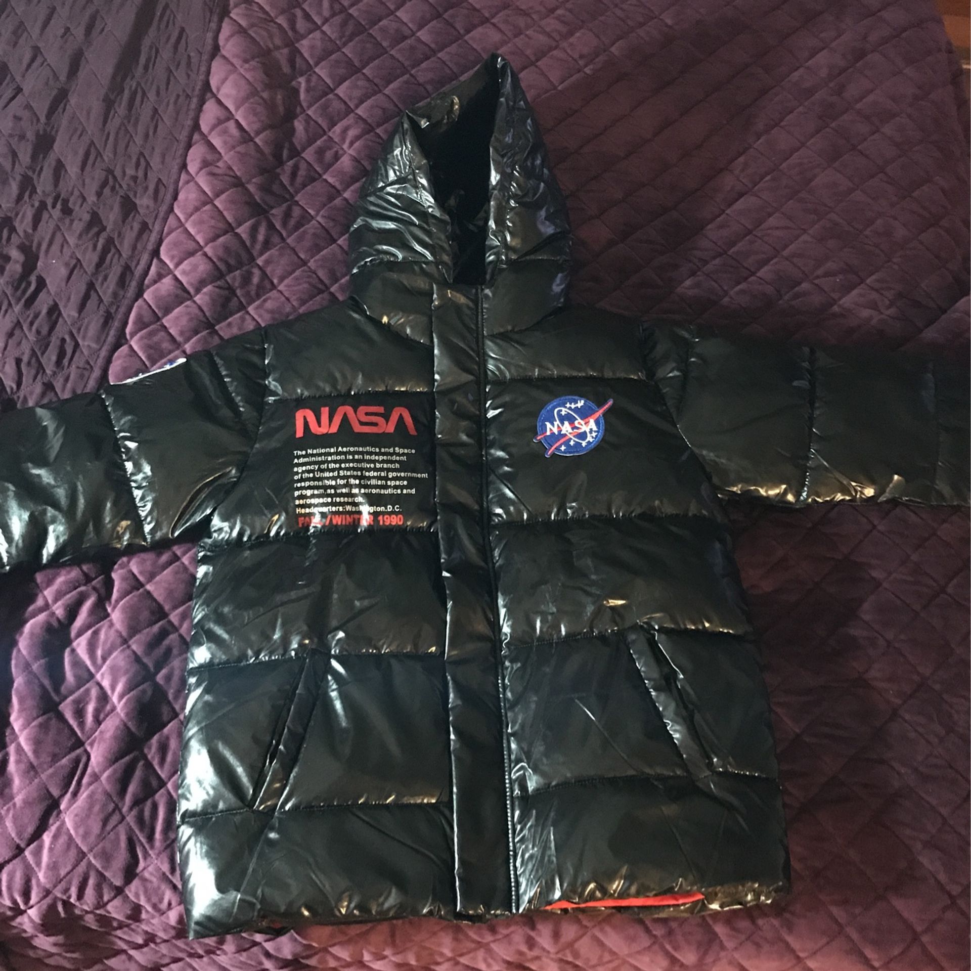 NASA Puffer Jacket (black)