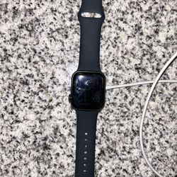 Apple Watch Unlock  Pick Up For 180$ Willing To Negotiate Prices 