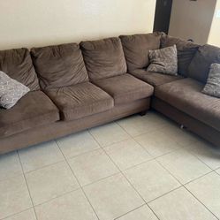 Sectional Couch 