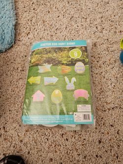 Easter Egg Hunt Signs 9 Piece Set
