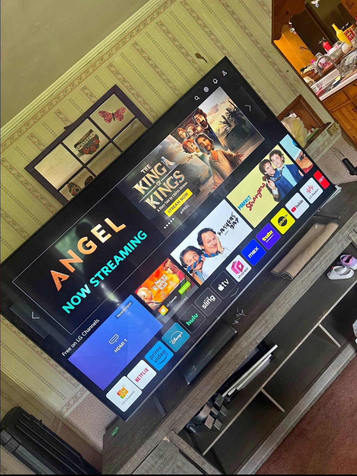 LG 86” Smart tv