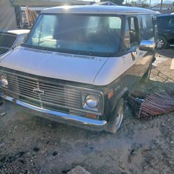 Chevy Short Van 