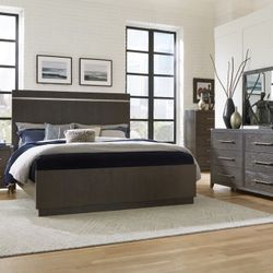 New King Bedroom Set 