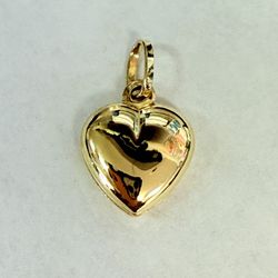14K Gold Hollow Heart Pendant
