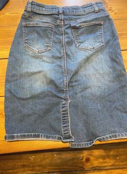 Denim skirt