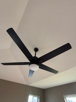 Set of 4 Harbor Breeze Ceiling Fans with Remotes - Great Condition!