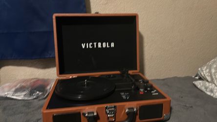 Modern Turntable