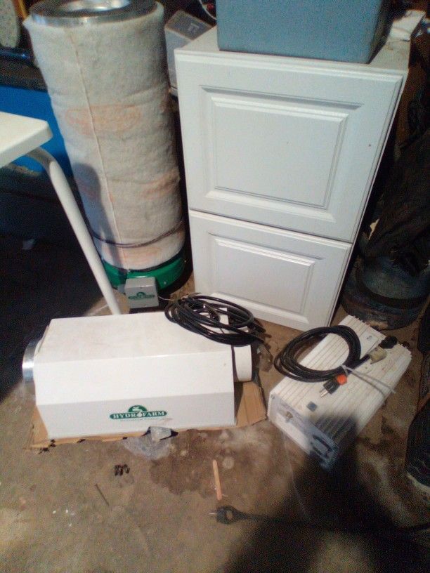 Hydro Farm Grow Setup