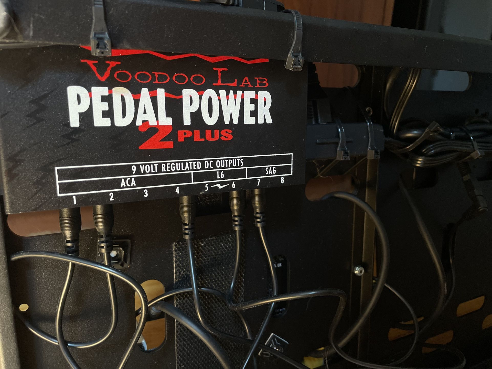 Voodoo Dingbat pedalboard 