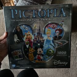 Disney Pictopia Board Game