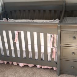 Crib ( Mattress Not Included) 