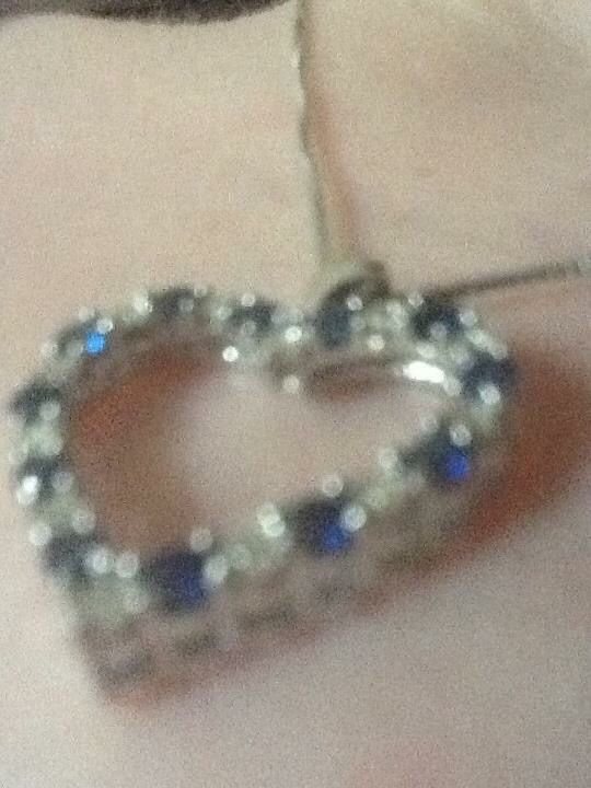 Brand new Blue sapphire hart necklace came from Kay jewelers in Mansfield Ohio Bought in 2012 $400 firm