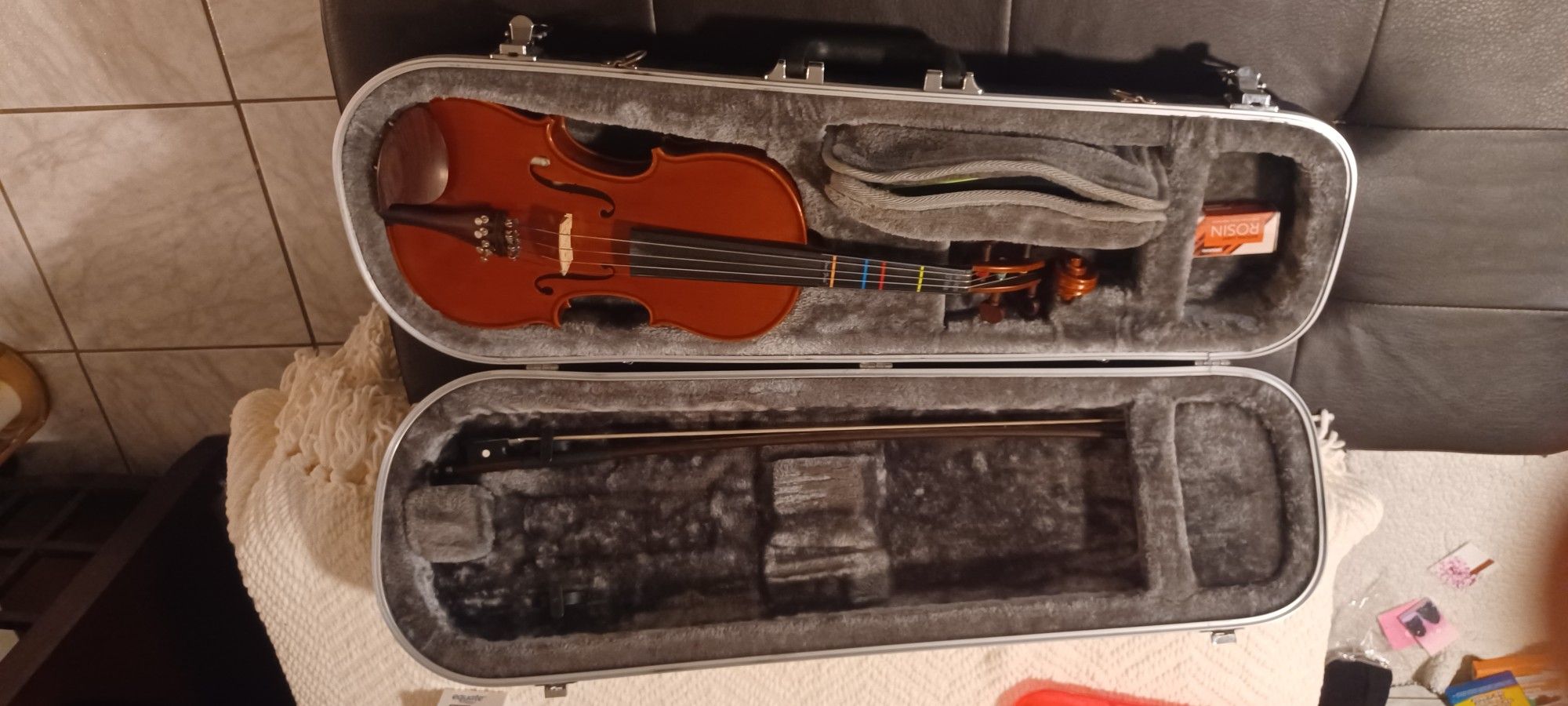 YAMAHA Violin