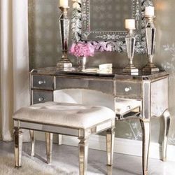 Horchow Claudia Mirrored Vanity with Storage and Seat, Makeup table, Bathroom