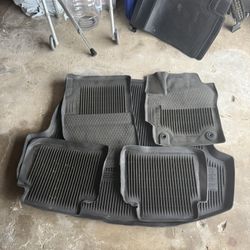 Factory Weather Floor Mats From 2023 Toyota Corolla