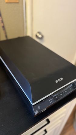 Epson Perfection V550 photos and film scanner