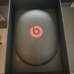 BEATS Studio 3 Brand New