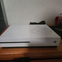 Xbox One S.      (Read Description)