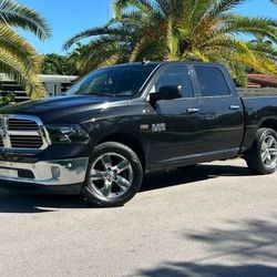 2016 Dodge Ram 1500 SLT