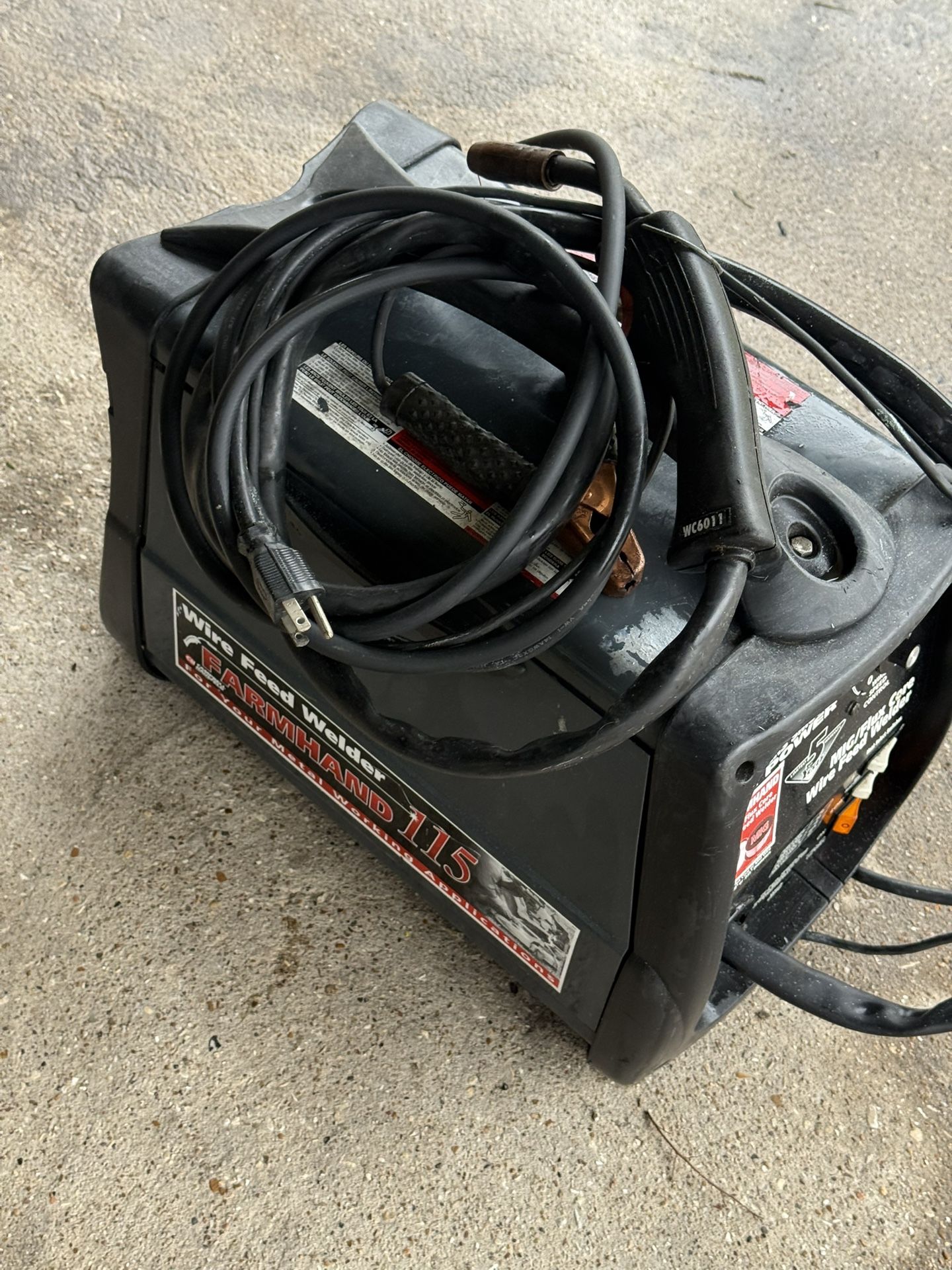 Farmhand Wire Feed Welder