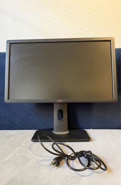 Selling a Dell 21–22 inch LED monitor in great working condition. Model revision is REV A01