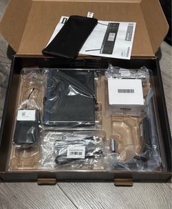 Shure BLX14R/BLX4R Wireless Rack Mount Guitar Instrument System BRAND NEW
