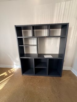 Cube style shelf
