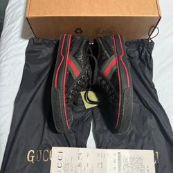 Gucci Sneakers 7.5 Used