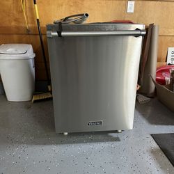 Viking dishwasher 