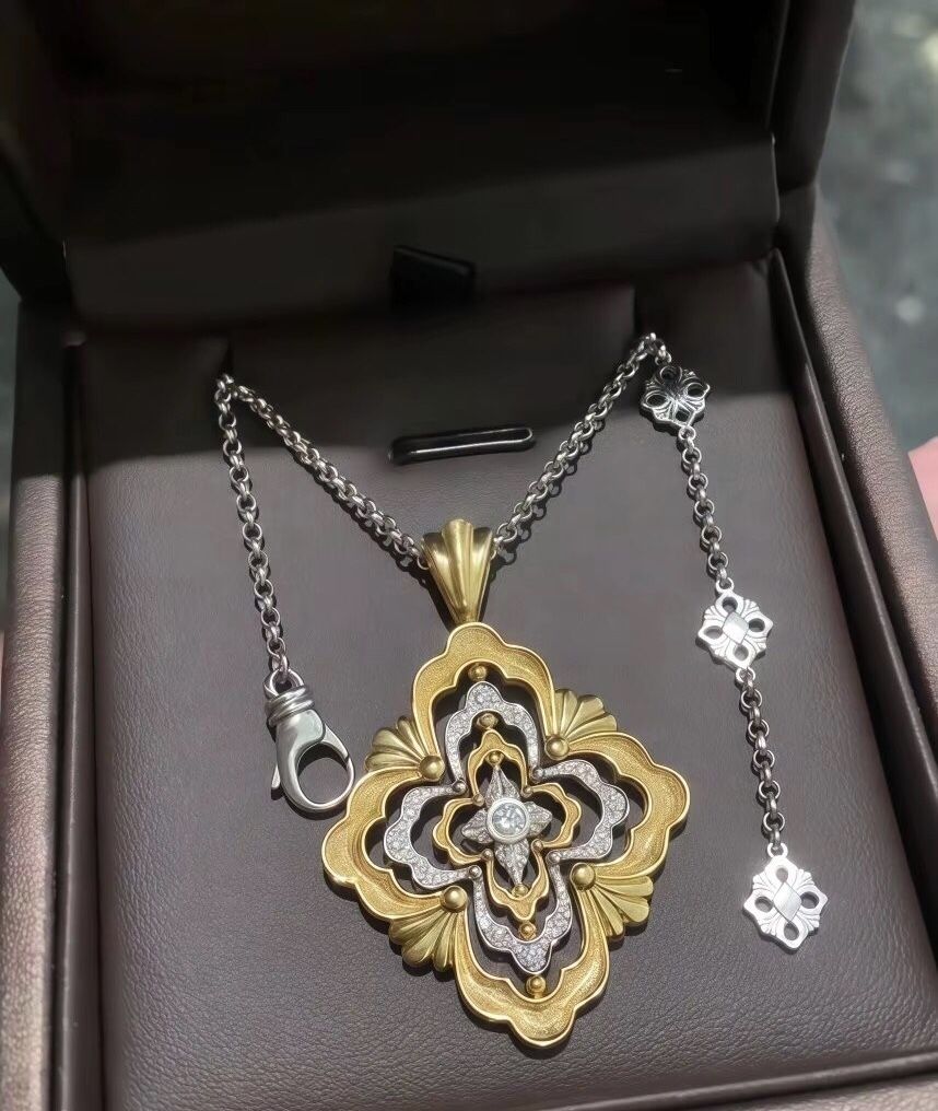 Designer Pendant Necklace