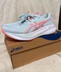 Women’s Asics Shoes