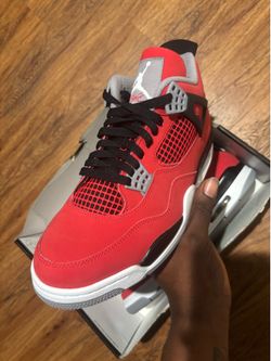 Jordan 4